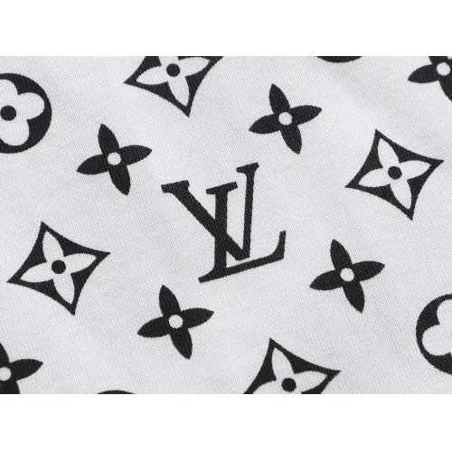 Cheap Louis Vuitton LV T-Shirts Short Sleeved For Unisex #1426976 Replica Wholesale [$38.00 USD] [ITEM#1426976] on Replica Louis Vuitton LV T-Shirts
