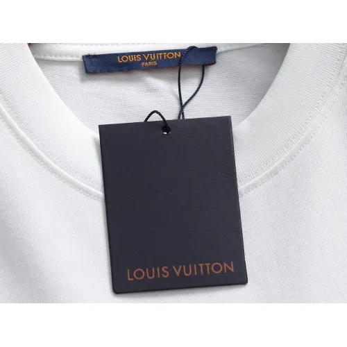 Cheap Louis Vuitton LV T-Shirts Short Sleeved For Unisex #1426976 Replica Wholesale [$38.00 USD] [ITEM#1426976] on Replica Louis Vuitton LV T-Shirts