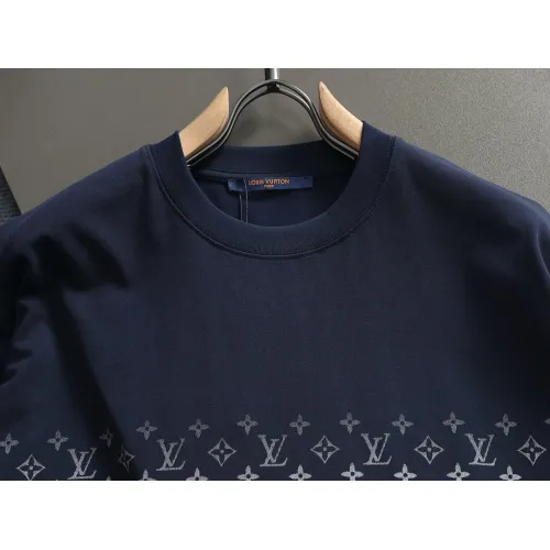 Cheap Louis Vuitton LV T-Shirts Short Sleeved For Unisex #1426978 Replica Wholesale [$38.00 USD] [ITEM#1426978] on Replica Louis Vuitton LV T-Shirts