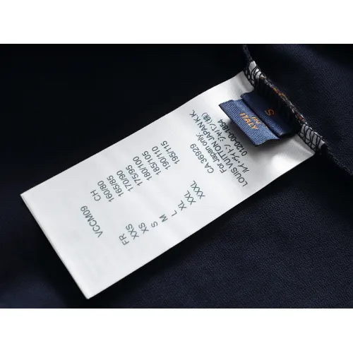 Cheap Louis Vuitton LV T-Shirts Short Sleeved For Unisex #1426978 Replica Wholesale [$38.00 USD] [ITEM#1426978] on Replica Louis Vuitton LV T-Shirts