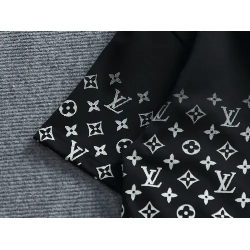 Cheap Louis Vuitton LV T-Shirts Short Sleeved For Unisex #1426979 Replica Wholesale [$38.00 USD] [ITEM#1426979] on Replica Louis Vuitton LV T-Shirts