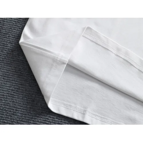 Cheap Louis Vuitton LV T-Shirts Short Sleeved For Unisex #1426988 Replica Wholesale [$38.00 USD] [ITEM#1426988] on Replica Louis Vuitton LV T-Shirts