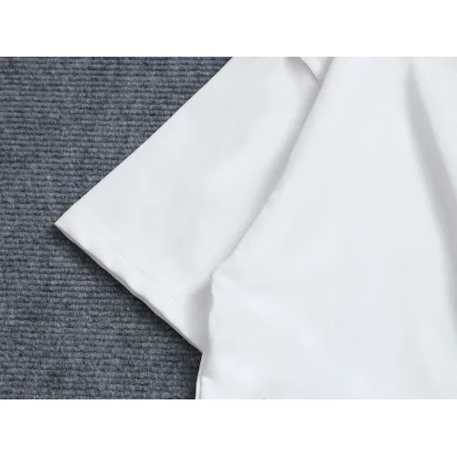 Cheap Louis Vuitton LV T-Shirts Short Sleeved For Unisex #1426999 Replica Wholesale [$38.00 USD] [ITEM#1426999] on Replica Louis Vuitton LV T-Shirts