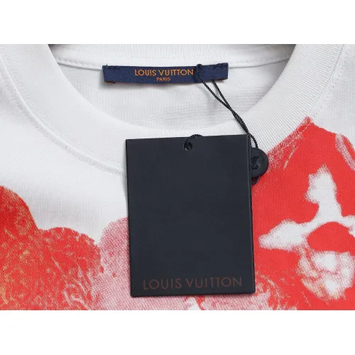 Cheap Louis Vuitton LV T-Shirts Short Sleeved For Unisex #1427004 Replica Wholesale [$38.00 USD] [ITEM#1427004] on Replica Louis Vuitton LV T-Shirts