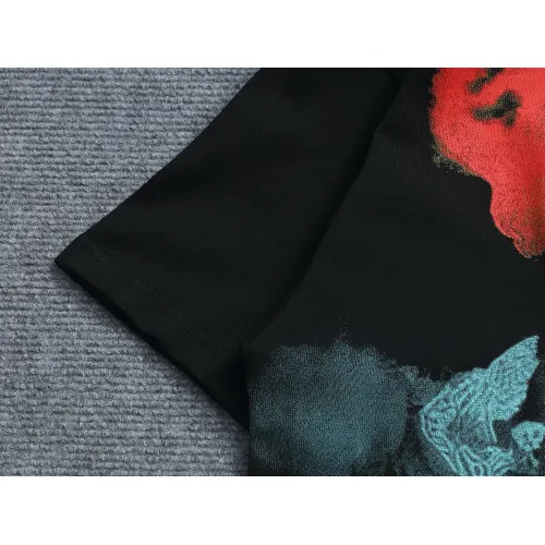 Cheap Louis Vuitton LV T-Shirts Short Sleeved For Unisex #1427005 Replica Wholesale [$38.00 USD] [ITEM#1427005] on Replica Louis Vuitton LV T-Shirts