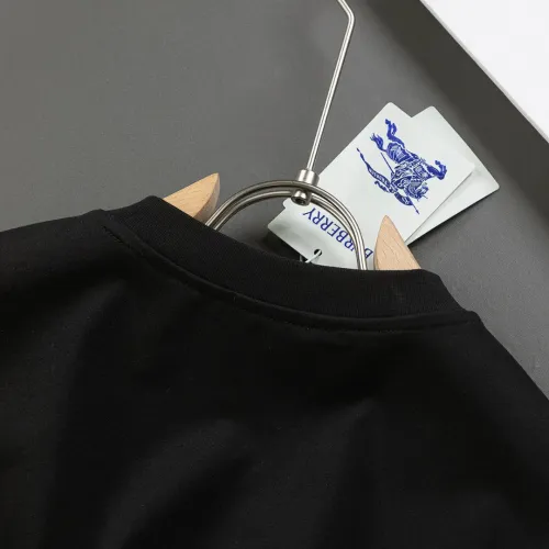 Cheap Burberry T-Shirts Short Sleeved For Unisex #1427015 Replica Wholesale [$38.00 USD] [ITEM#1427015] on Replica Burberry T-Shirts