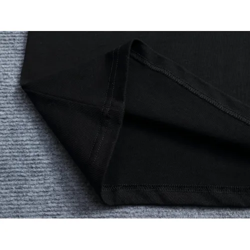 Cheap Prada T-Shirts Short Sleeved For Unisex #1427035 Replica Wholesale [$38.00 USD] [ITEM#1427035] on Replica Prada T-Shirts