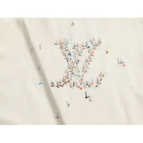 Cheap Louis Vuitton LV T-Shirts Short Sleeved For Unisex #1427036 Replica Wholesale [$38.00 USD] [ITEM#1427036] on Replica Louis Vuitton LV T-Shirts