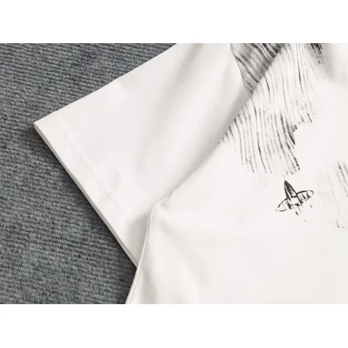 Cheap Louis Vuitton LV T-Shirts Short Sleeved For Unisex #1427040 Replica Wholesale [$38.00 USD] [ITEM#1427040] on Replica Louis Vuitton LV T-Shirts