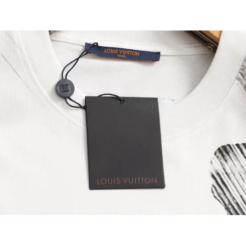 Cheap Louis Vuitton LV T-Shirts Short Sleeved For Unisex #1427040 Replica Wholesale [$38.00 USD] [ITEM#1427040] on Replica Louis Vuitton LV T-Shirts