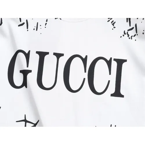 Cheap Gucci T-Shirts Short Sleeved For Unisex #1427046 Replica Wholesale [$38.00 USD] [ITEM#1427046] on Replica Gucci T-Shirts