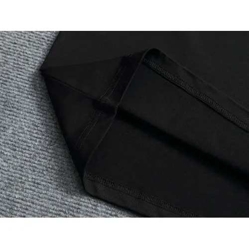 Cheap Gucci T-Shirts Short Sleeved For Unisex #1427049 Replica Wholesale [$38.00 USD] [ITEM#1427049] on Replica Gucci T-Shirts