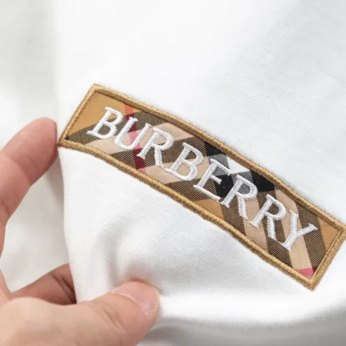Cheap Burberry T-Shirts Short Sleeved For Unisex #1427052 Replica Wholesale [$38.00 USD] [ITEM#1427052] on Replica Burberry T-Shirts