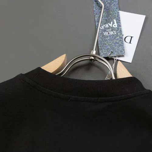 Cheap Christian Dior T-Shirts Short Sleeved For Unisex #1427059 Replica Wholesale [$38.00 USD] [ITEM#1427059] on Replica Christian Dior T-Shirts