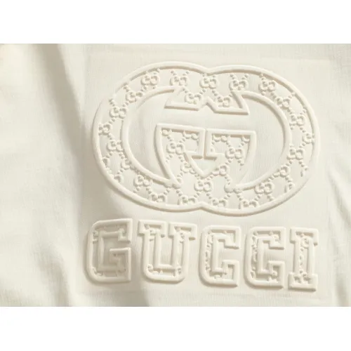 Cheap Gucci T-Shirts Short Sleeved For Unisex #1427069 Replica Wholesale [$38.00 USD] [ITEM#1427069] on Replica Gucci T-Shirts