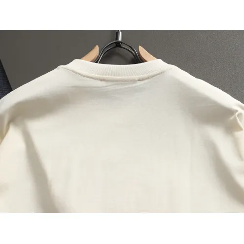 Cheap Gucci T-Shirts Short Sleeved For Unisex #1427069 Replica Wholesale [$38.00 USD] [ITEM#1427069] on Replica Gucci T-Shirts