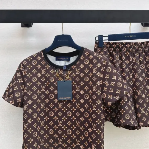 Cheap Louis Vuitton LV Tracksuits Short Sleeved For Women #1427114 Replica Wholesale [$122.00 USD] [ITEM#1427114] on Replica Louis Vuitton LV Tracksuits