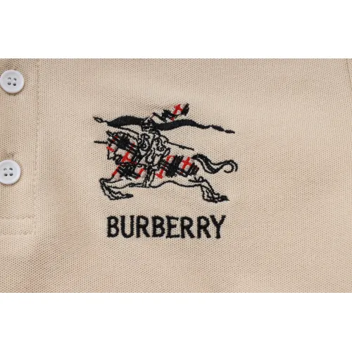 Cheap Burberry T-Shirts Short Sleeved For Men #1427152 Replica Wholesale [$32.00 USD] [ITEM#1427152] on Replica Burberry T-Shirts