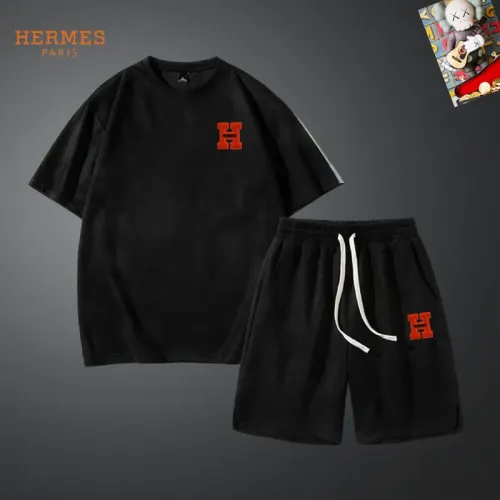 Hermes Tracksuits Short Sleeved For Men #1427467