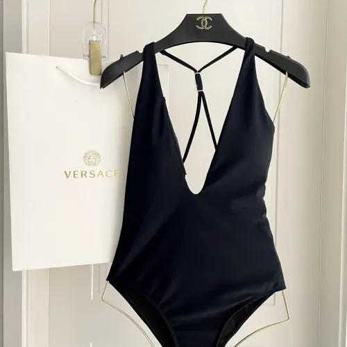 Cheap Versace Bathing Suits For Women #1427546 Replica Wholesale [$39.00 USD] [ITEM#1427546] on Replica Versace Bathing Suits