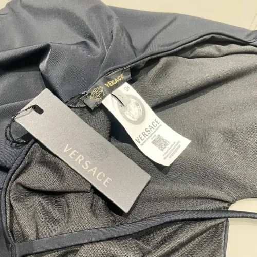 Cheap Versace Bathing Suits For Women #1427546 Replica Wholesale [$39.00 USD] [ITEM#1427546] on Replica Versace Bathing Suits