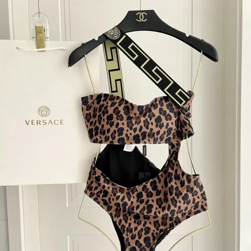 Cheap Versace Bathing Suits For Women #1427550 Replica Wholesale [$38.00 USD] [ITEM#1427550] on Replica Versace Bathing Suits