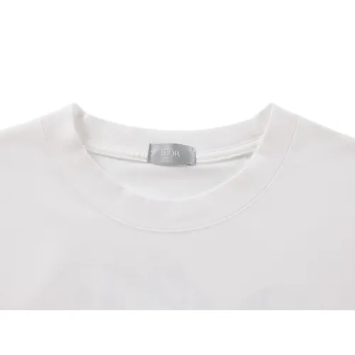 Cheap Christian Dior T-Shirts Short Sleeved For Unisex #1427738 Replica Wholesale [$45.00 USD] [ITEM#1427738] on Replica Christian Dior T-Shirts