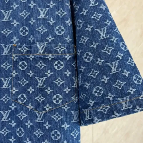Cheap Louis Vuitton LV Tracksuits Short Sleeved For Unisex #1427833 Replica Wholesale [$140.00 USD] [ITEM#1427833] on Replica Louis Vuitton LV Tracksuits