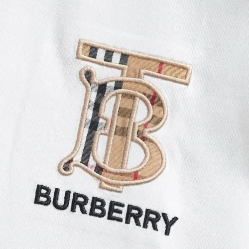 Cheap Burberry T-Shirts Short Sleeved For Unisex #1427857 Replica Wholesale [$36.00 USD] [ITEM#1427857] on Replica Burberry T-Shirts