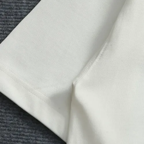 Cheap Burberry T-Shirts Short Sleeved For Unisex #1427858 Replica Wholesale [$39.00 USD] [ITEM#1427858] on Replica Burberry T-Shirts