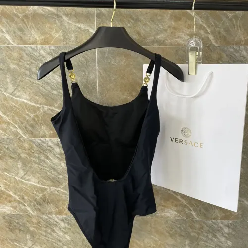 Cheap Versace Bathing Suits For Women #1427868 Replica Wholesale [$39.00 USD] [ITEM#1427868] on Replica Versace Bathing Suits