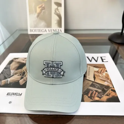 Hermes Caps #1427915