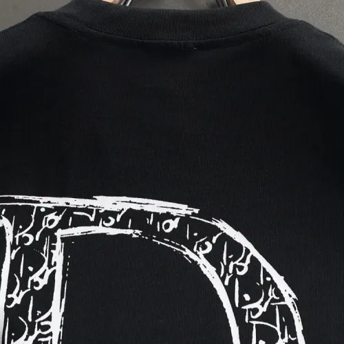 Cheap Christian Dior T-Shirts Short Sleeved For Unisex #1428113 Replica Wholesale [$36.00 USD] [ITEM#1428113] on Replica Christian Dior T-Shirts