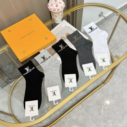 Cheap Louis Vuitton LV Socks #1428149 Replica Wholesale [$25.00 USD] [ITEM#1428149] on Replica Louis Vuitton LV Socks