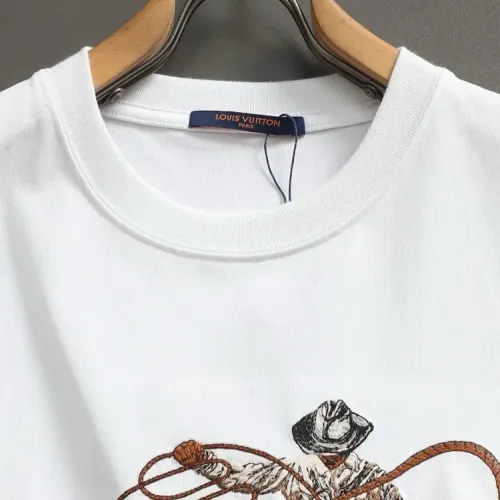 Cheap Louis Vuitton LV T-Shirts Short Sleeved For Unisex #1428176 Replica Wholesale [$36.00 USD] [ITEM#1428176] on Replica Louis Vuitton LV T-Shirts