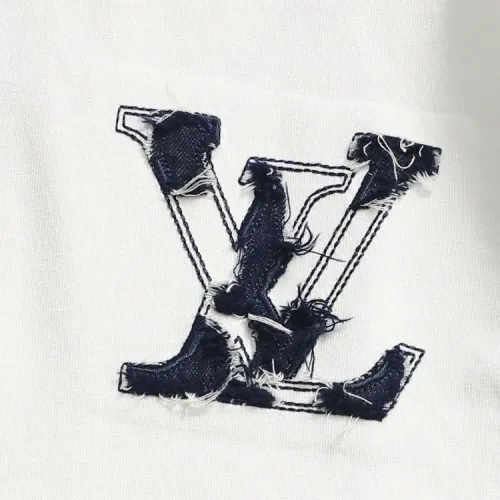 Cheap Louis Vuitton LV T-Shirts Short Sleeved For Unisex #1428195 Replica Wholesale [$42.00 USD] [ITEM#1428195] on Replica Louis Vuitton LV T-Shirts