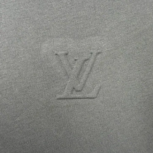 Cheap Louis Vuitton LV T-Shirts Short Sleeved For Unisex #1428217 Replica Wholesale [$60.00 USD] [ITEM#1428217] on Replica Louis Vuitton LV T-Shirts
