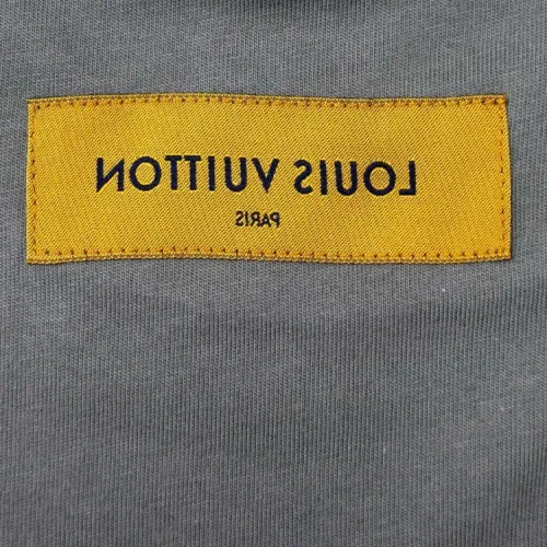 Cheap Louis Vuitton LV T-Shirts Short Sleeved For Unisex #1428217 Replica Wholesale [$60.00 USD] [ITEM#1428217] on Replica Louis Vuitton LV T-Shirts