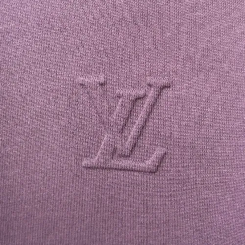 Cheap Louis Vuitton LV T-Shirts Short Sleeved For Unisex #1428218 Replica Wholesale [$60.00 USD] [ITEM#1428218] on Replica Louis Vuitton LV T-Shirts