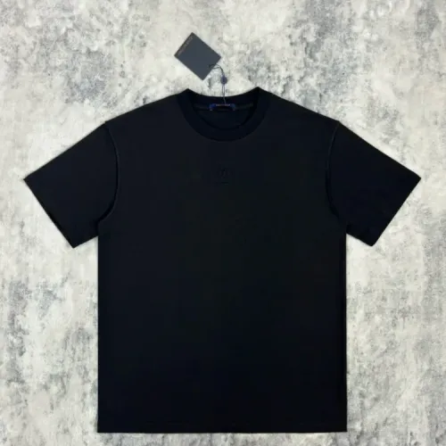 Cheap Louis Vuitton LV T-Shirts Short Sleeved For Unisex #1428226 Replica Wholesale [$60.00 USD] [ITEM#1428226] on Replica Louis Vuitton LV T-Shirts