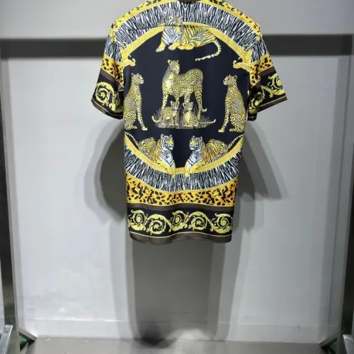 Cheap Versace Tracksuits Short Sleeved For Unisex #1428345 Replica Wholesale [$60.00 USD] [ITEM#1428345] on Replica Versace Tracksuits