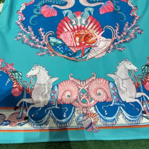 Cheap Versace Tracksuits Short Sleeved For Unisex #1428356 Replica Wholesale [$60.00 USD] [ITEM#1428356] on Replica Versace Tracksuits