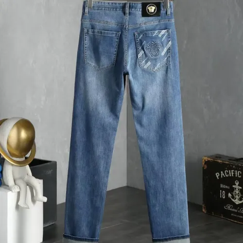 Cheap Versace Jeans For Men #1428613 Replica Wholesale [$45.00 USD] [ITEM#1428613] on Replica Versace Jeans