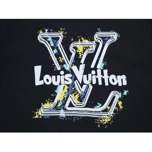 Cheap Louis Vuitton LV T-Shirts Short Sleeved For Unisex #1428621 Replica Wholesale [$39.00 USD] [ITEM#1428621] on Replica Louis Vuitton LV T-Shirts
