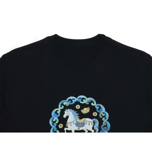 Cheap Hermes T-Shirts Short Sleeved For Unisex #1428622 Replica Wholesale [$39.00 USD] [ITEM#1428622] on Replica Hermes T-Shirts