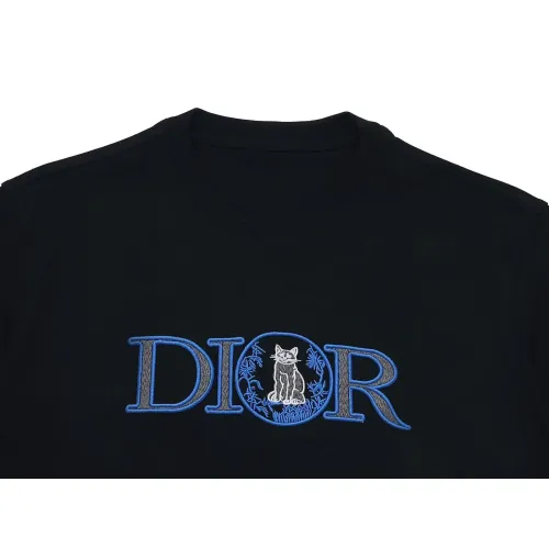 Cheap Christian Dior T-Shirts Short Sleeved For Unisex #1428629 Replica Wholesale [$39.00 USD] [ITEM#1428629] on Replica Christian Dior T-Shirts