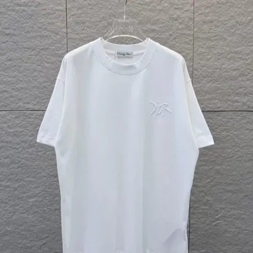 Cheap Christian Dior T-Shirts Short Sleeved For Unisex #1428792 Replica Wholesale [$40.00 USD] [ITEM#1428792] on Replica Christian Dior T-Shirts