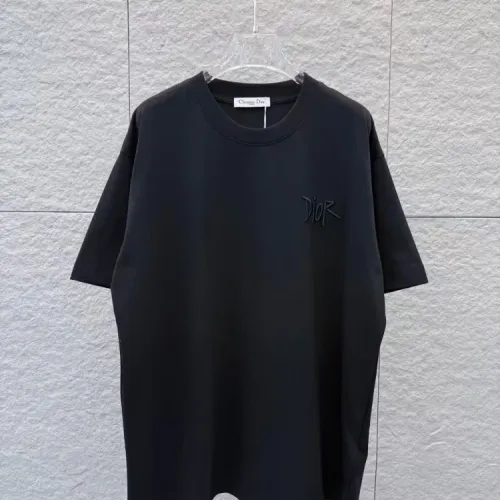 Cheap Christian Dior T-Shirts Short Sleeved For Unisex #1428793 Replica Wholesale [$40.00 USD] [ITEM#1428793] on Replica Christian Dior T-Shirts