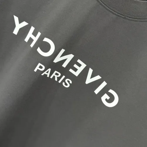 Cheap Givenchy T-Shirts Short Sleeved For Unisex #1428834 Replica Wholesale [$40.00 USD] [ITEM#1428834] on Replica Givenchy T-Shirts