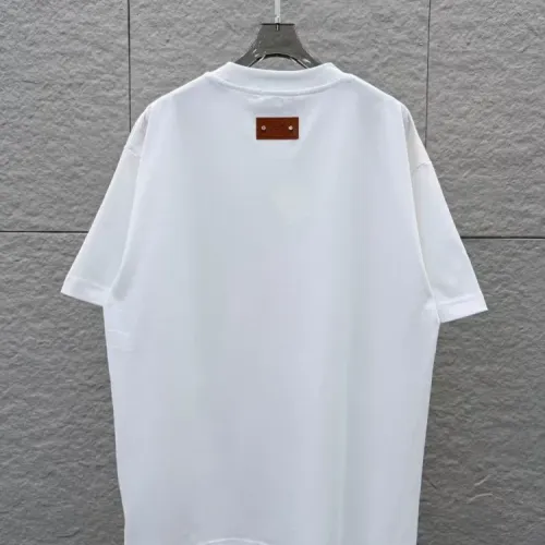 Cheap LOEWE T-Shirts Short Sleeved For Unisex #1428876 Replica Wholesale [$39.00 USD] [ITEM#1428876] on Replica LOEWE T-Shirts